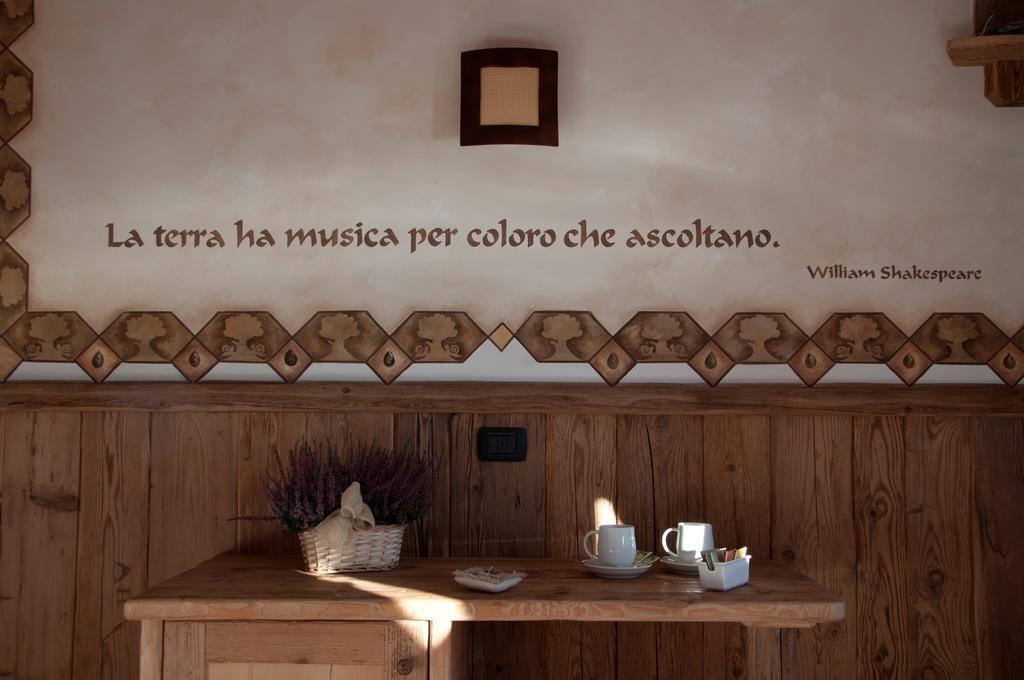 Fogajard Lovely Chalet Madonna Exterior foto